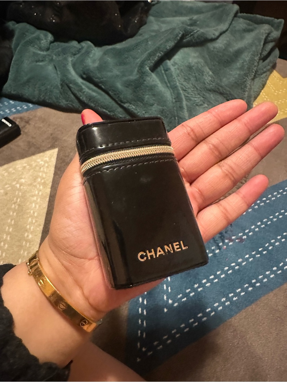 CHANEL Black Patent Leather Zip Card Case with Gold Logo